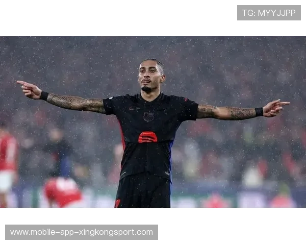 拉菲尼亚禁区补射巴萨反超在望